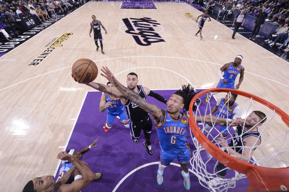 受采访时笑 受采访时笑