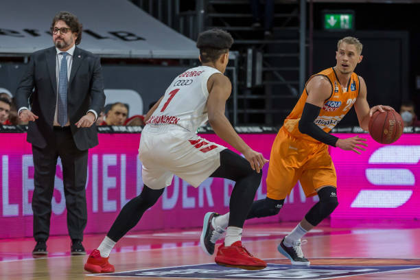 线作战的成 线作战的成