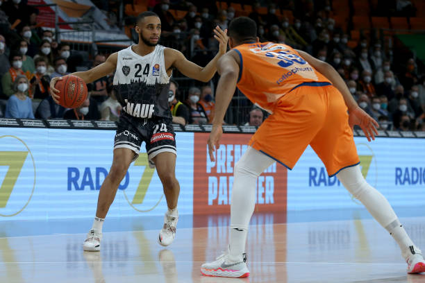 出明显调整 出明显调整